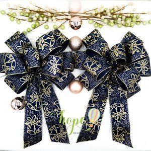 Set of 2 elegant Christmas bows.
